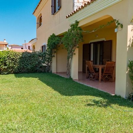 Casa Vacanza La Suaredda San Teodoro  Exterior foto
