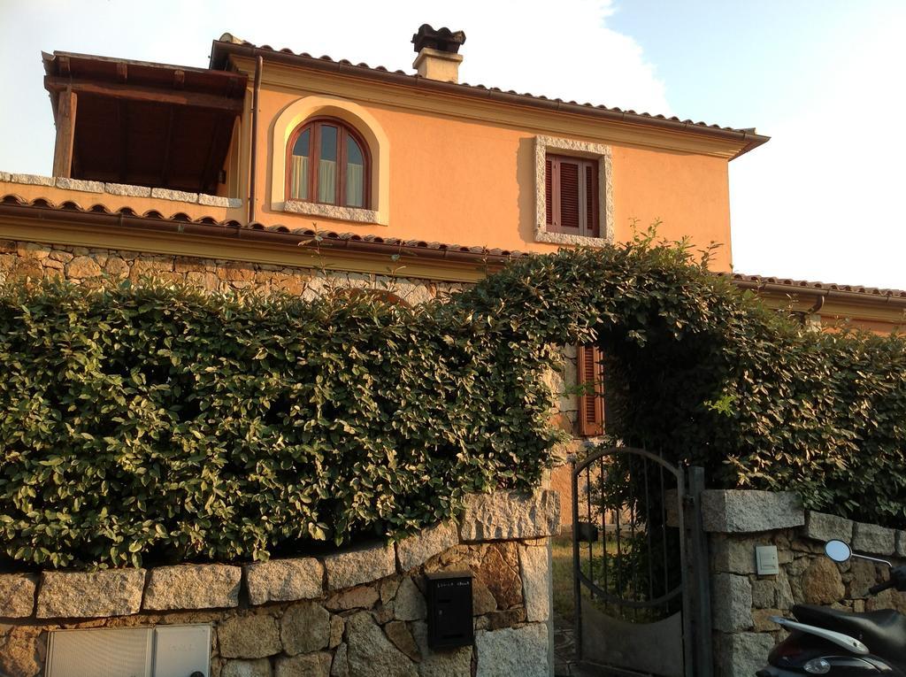 Casa Vacanza La Suaredda San Teodoro  Quarto foto