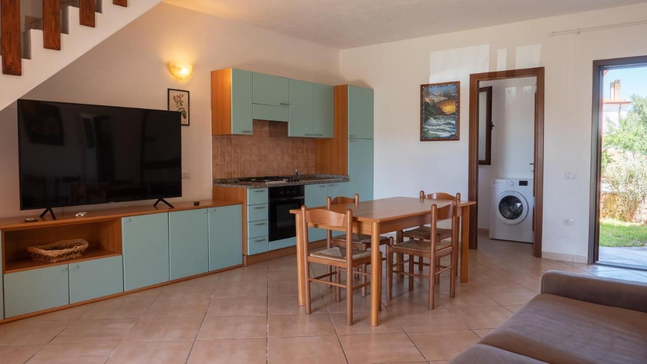 Casa Vacanza La Suaredda San Teodoro  Exterior foto
