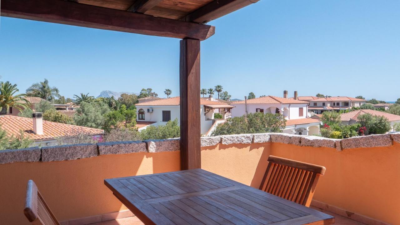 Casa Vacanza La Suaredda San Teodoro  Exterior foto