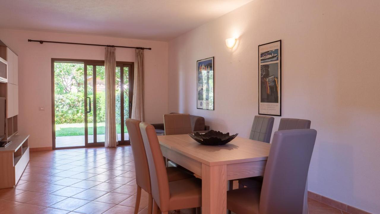 Casa Vacanza La Suaredda San Teodoro  Exterior foto